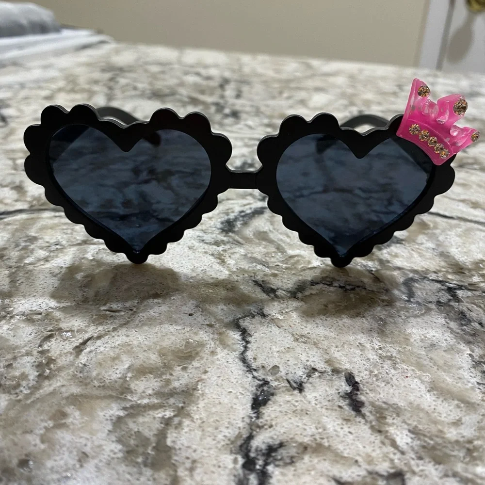 Girls black heart shaped crown sunglasses
